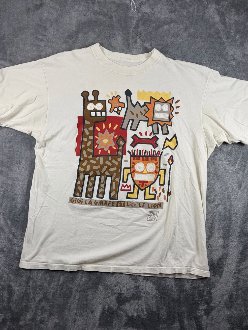 Speedy Graphito Vintage Graphic Crewneck T-Shirt - White with Print